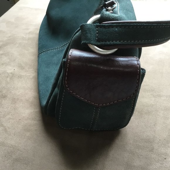 Fossil Green Suede Purse - Picture 5 of 10